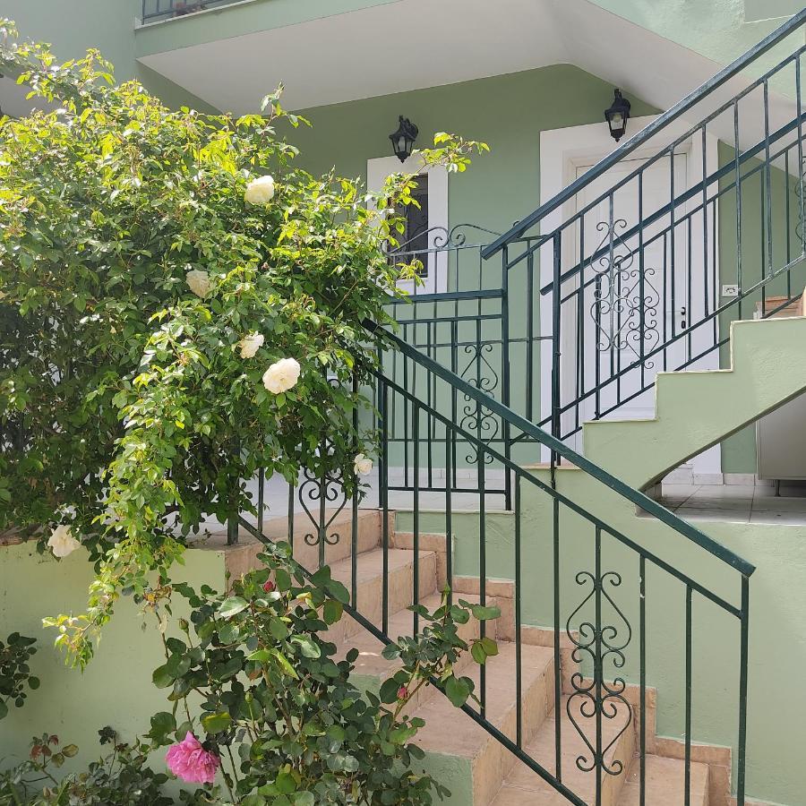 Rosegarden Villa Sami  Bagian luar foto